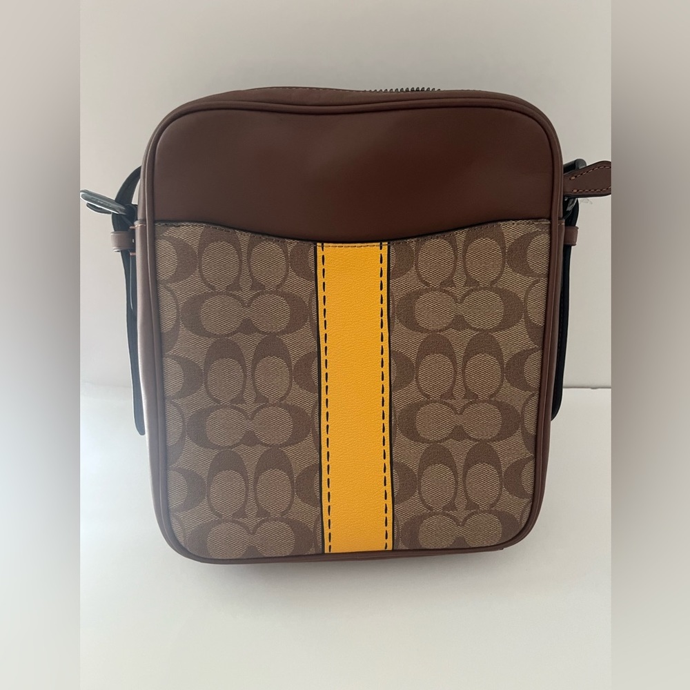 NWT Coach CH200 Hudson Crossbody 21 Signature Canvas&Leather Trompe L'oeil Print - Picture 2 of 7